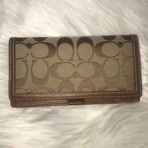 Coach Checkbook Wallet